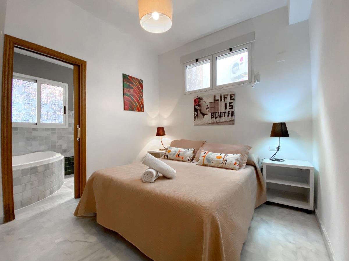 Centro. Wifi/aacc Jacuzzi * Valencia