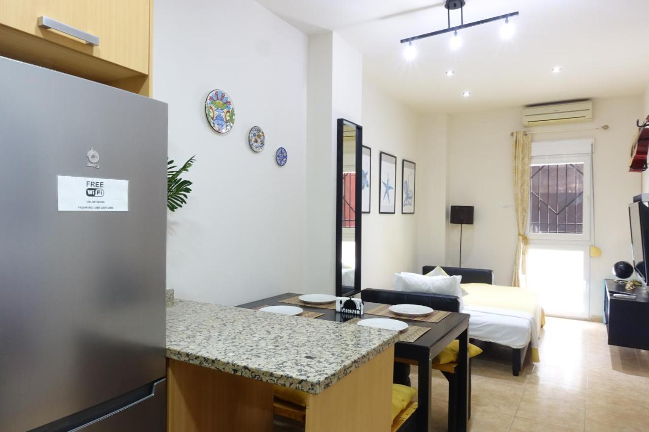 Rooms-shared Flat * Valencia