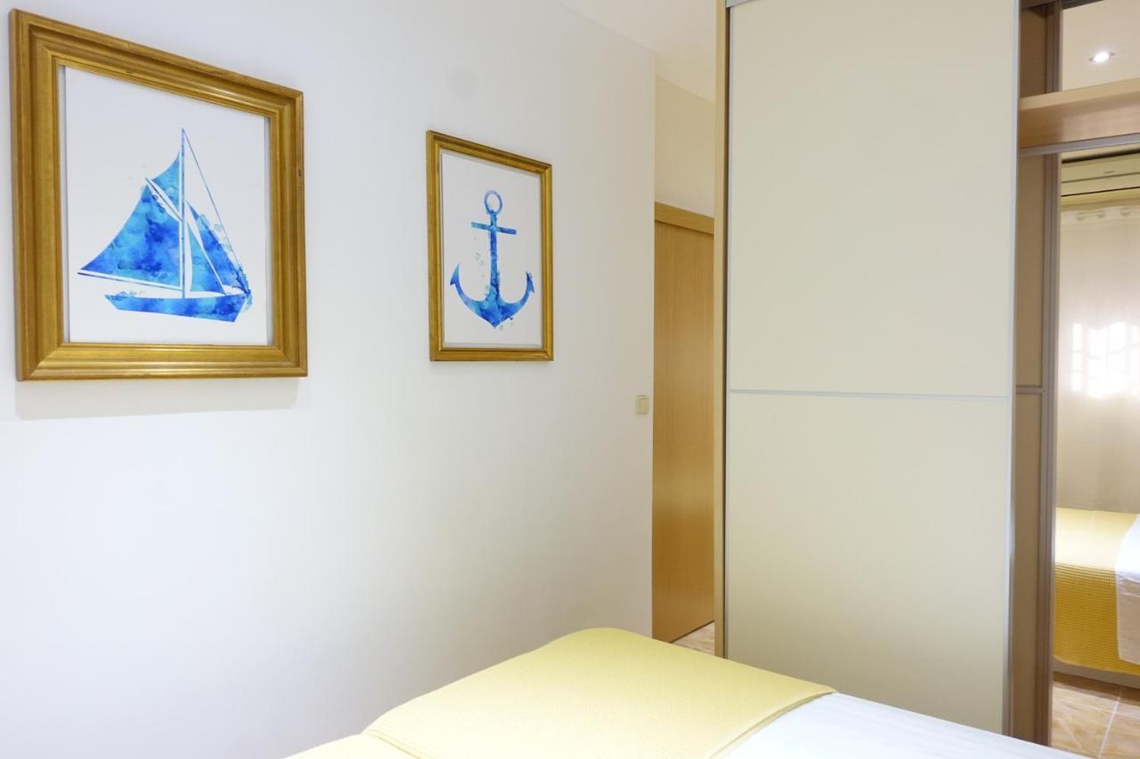 Rooms-shared Flat * Valencia
