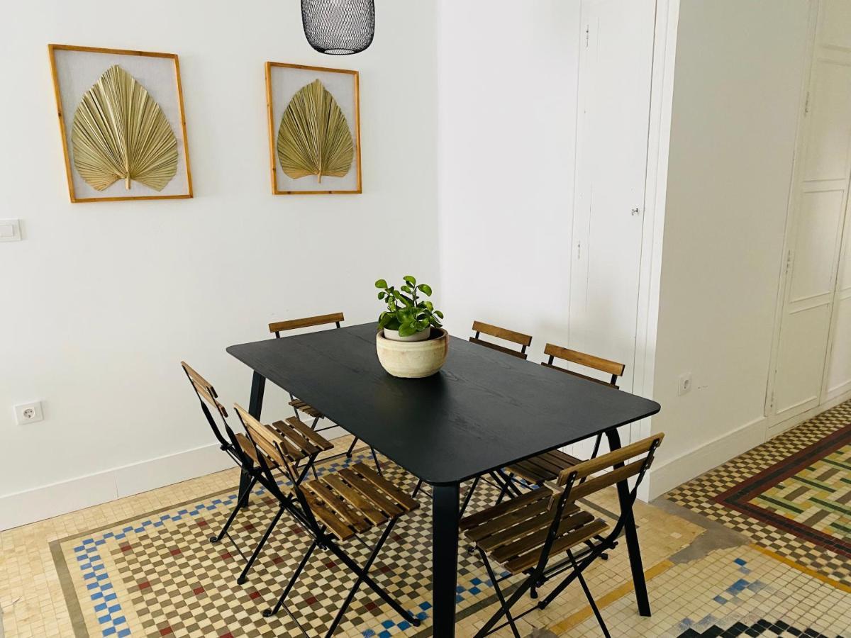 Victoria Site-luxury Center Apartment *