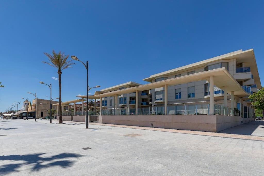 Luxury Sea View With 2 *