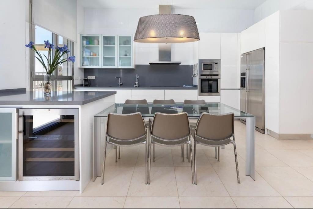 Apartamento Luxury Sea View With 2