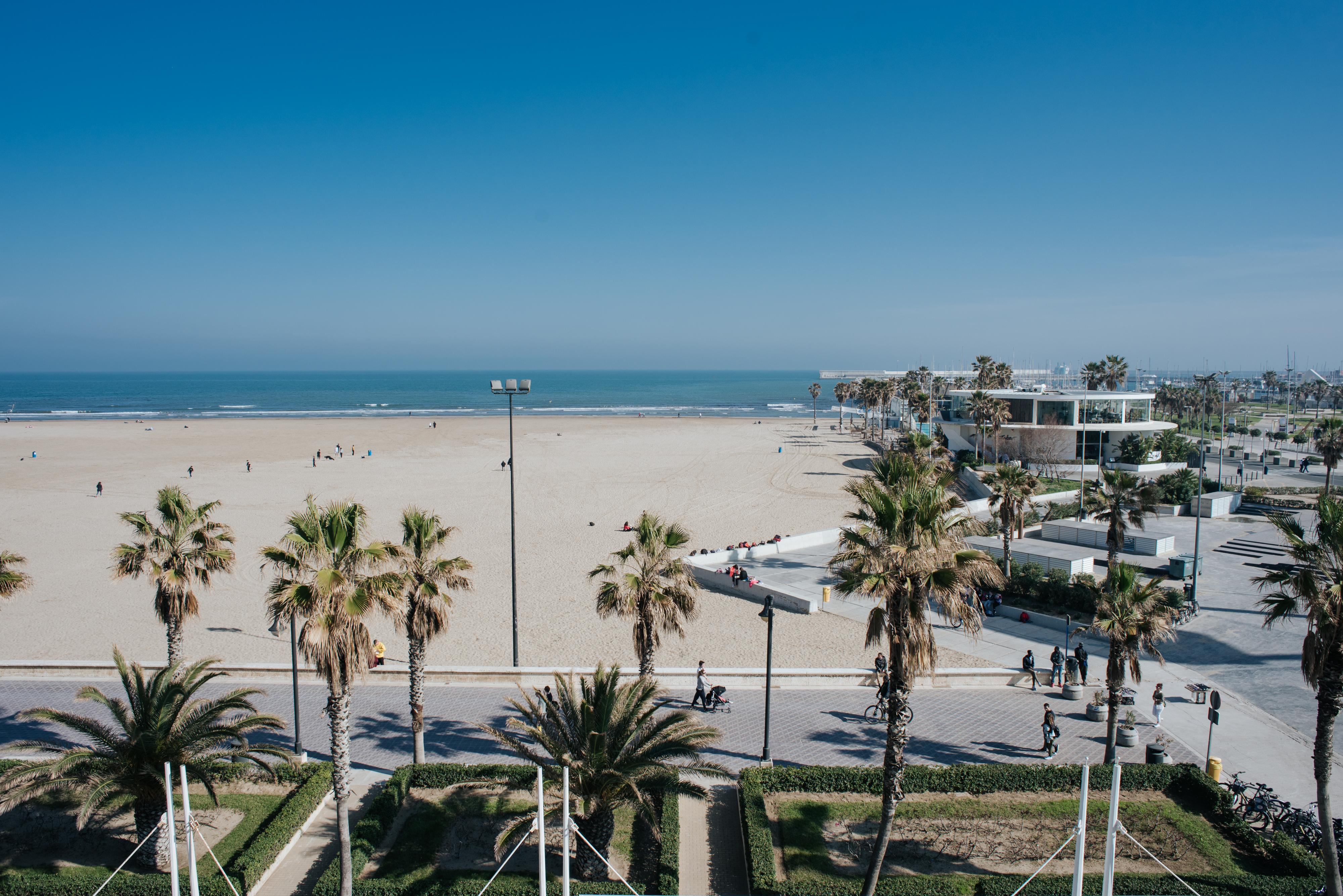 Neptuno Playa & Hotel