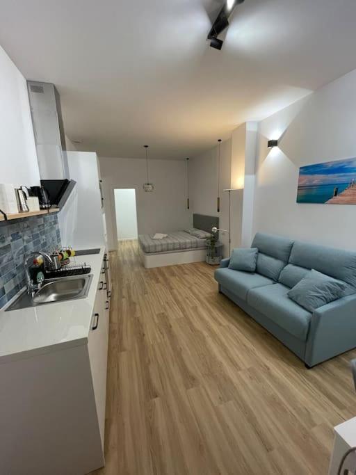 Carbonell Flats R By Vivo Gc * Valencia