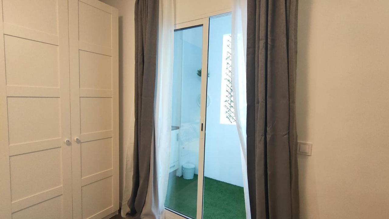 Small And Cozy - G10 * Valencia