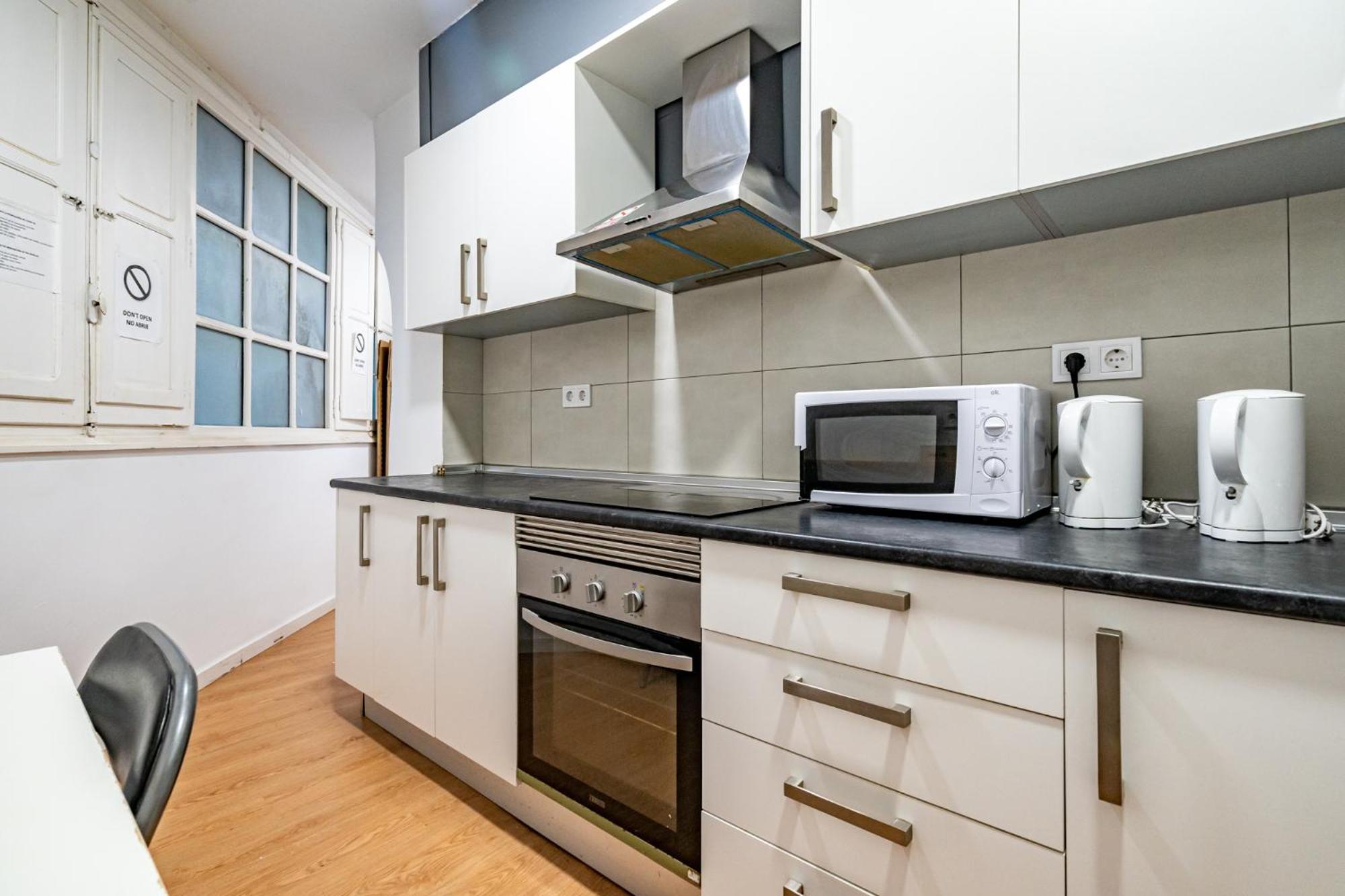Guest house Versus *