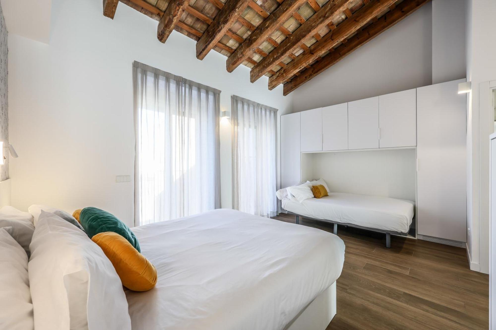 Amazinn Places Evi Valencia