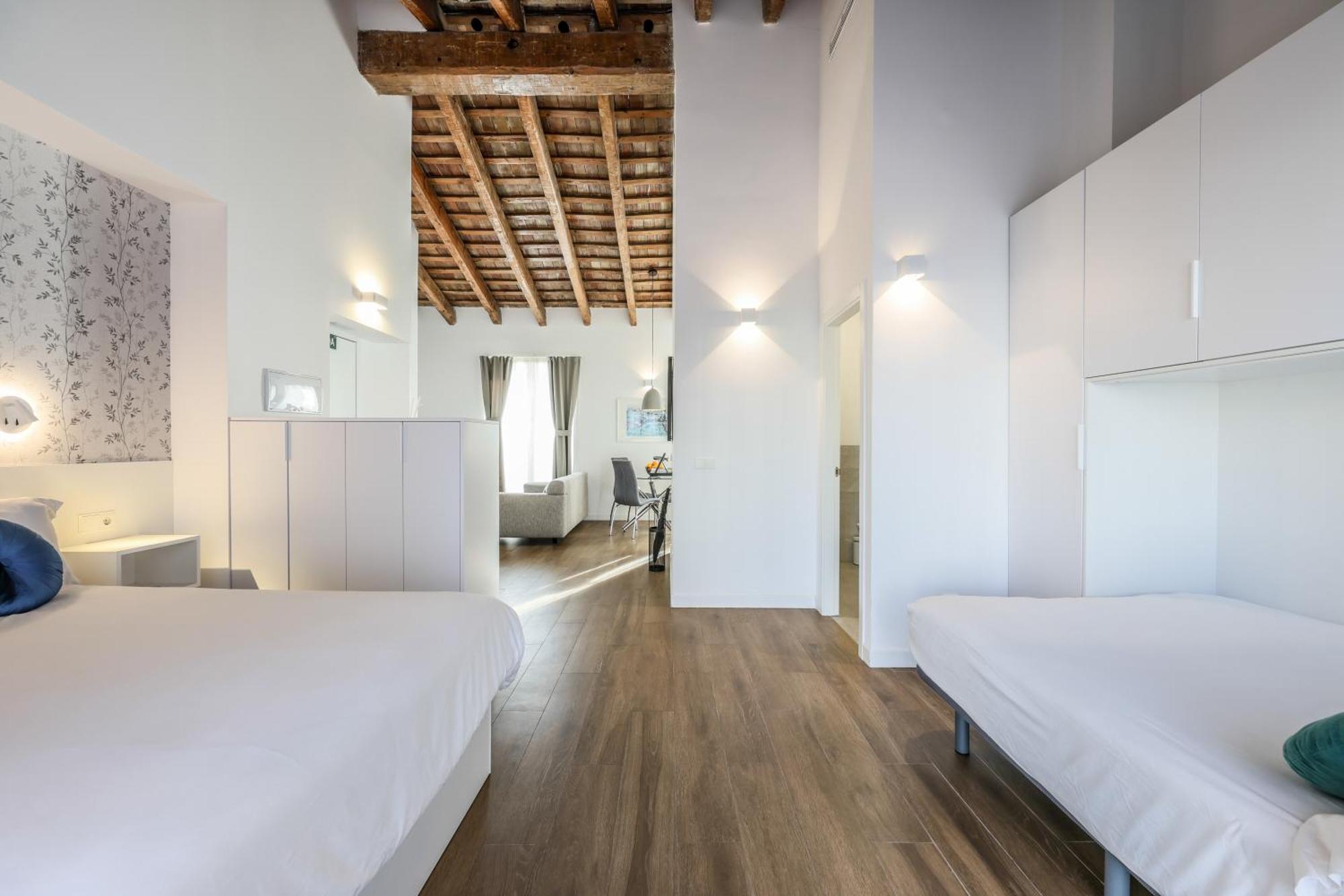 Amazinn Places Evi Valencia