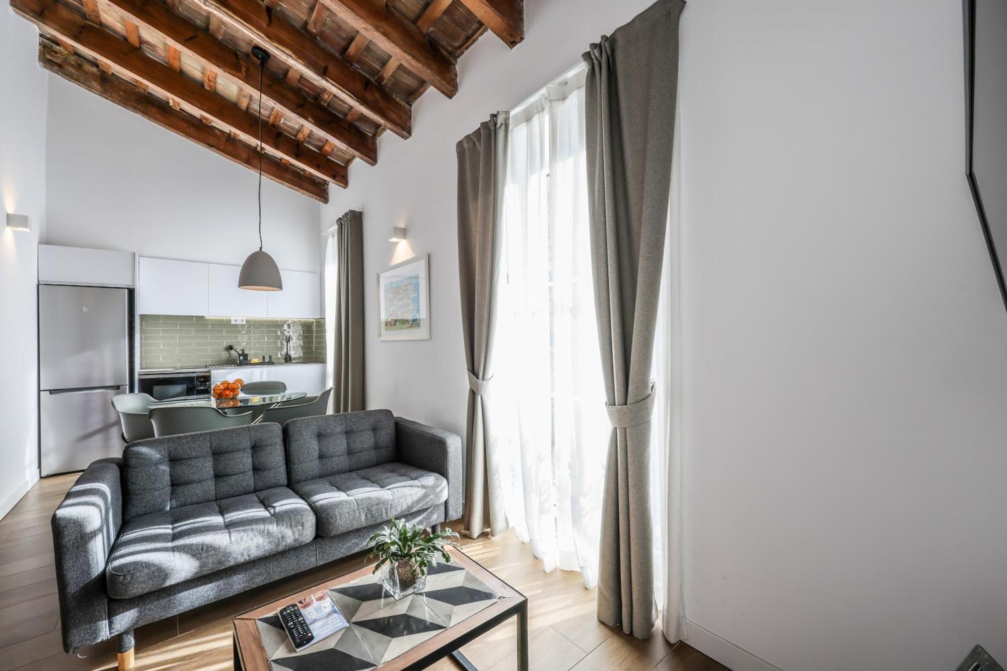 Amazinn Places Evi Apartment *