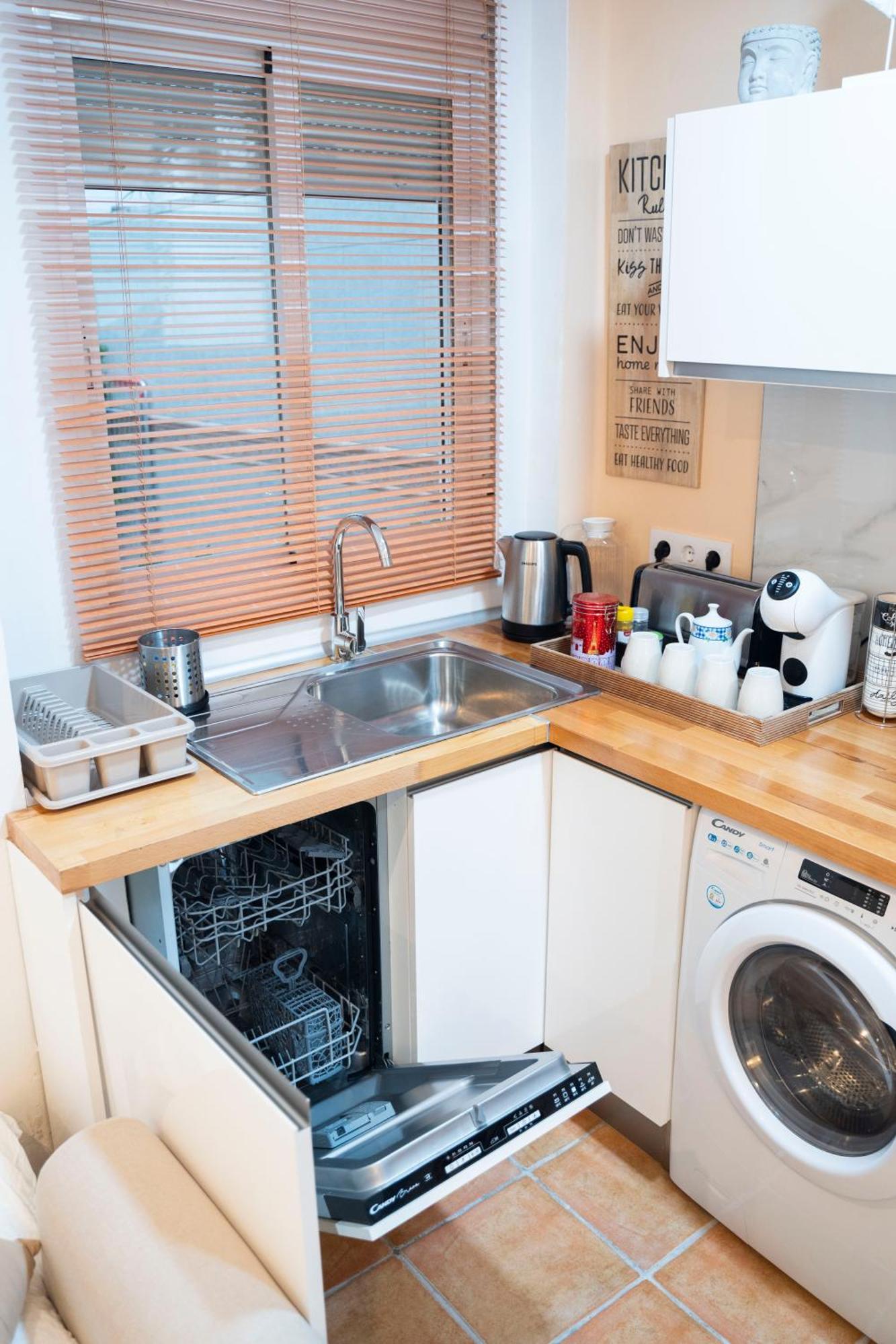 Lovely Near & Science Apartment *