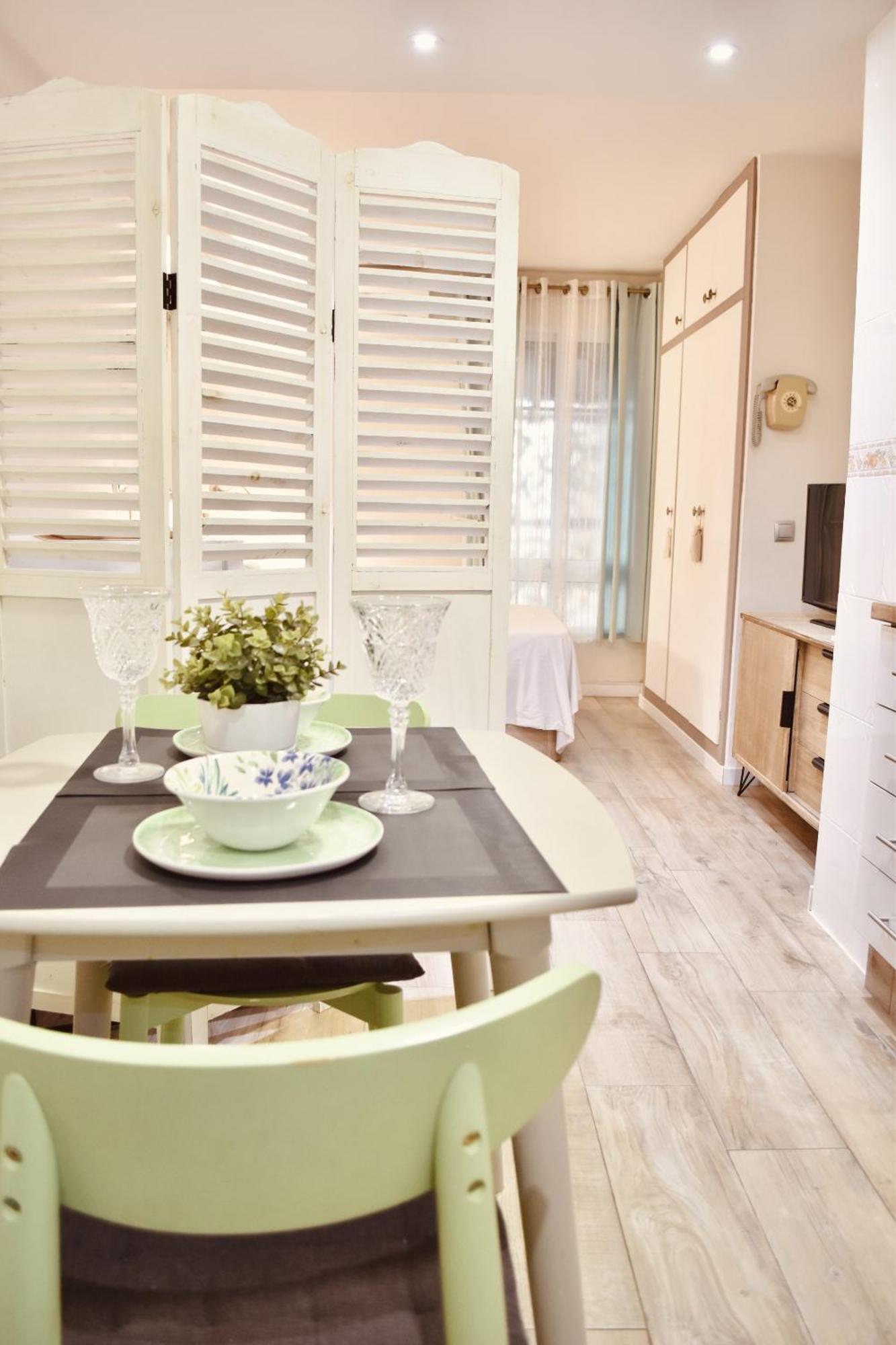 Apartamento Estudio Con Encanto En El Casco Antiguo De *