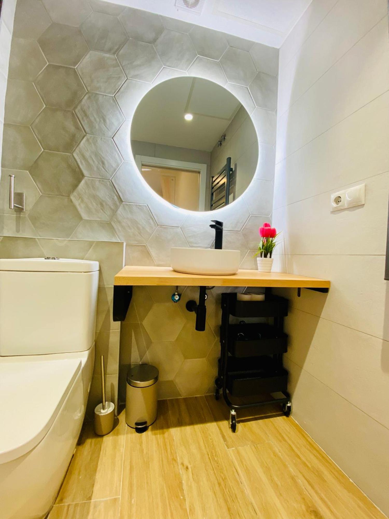 Apartamento En Cabanyal A: Encanto Y Diseno Junto A La Playa Apartamento