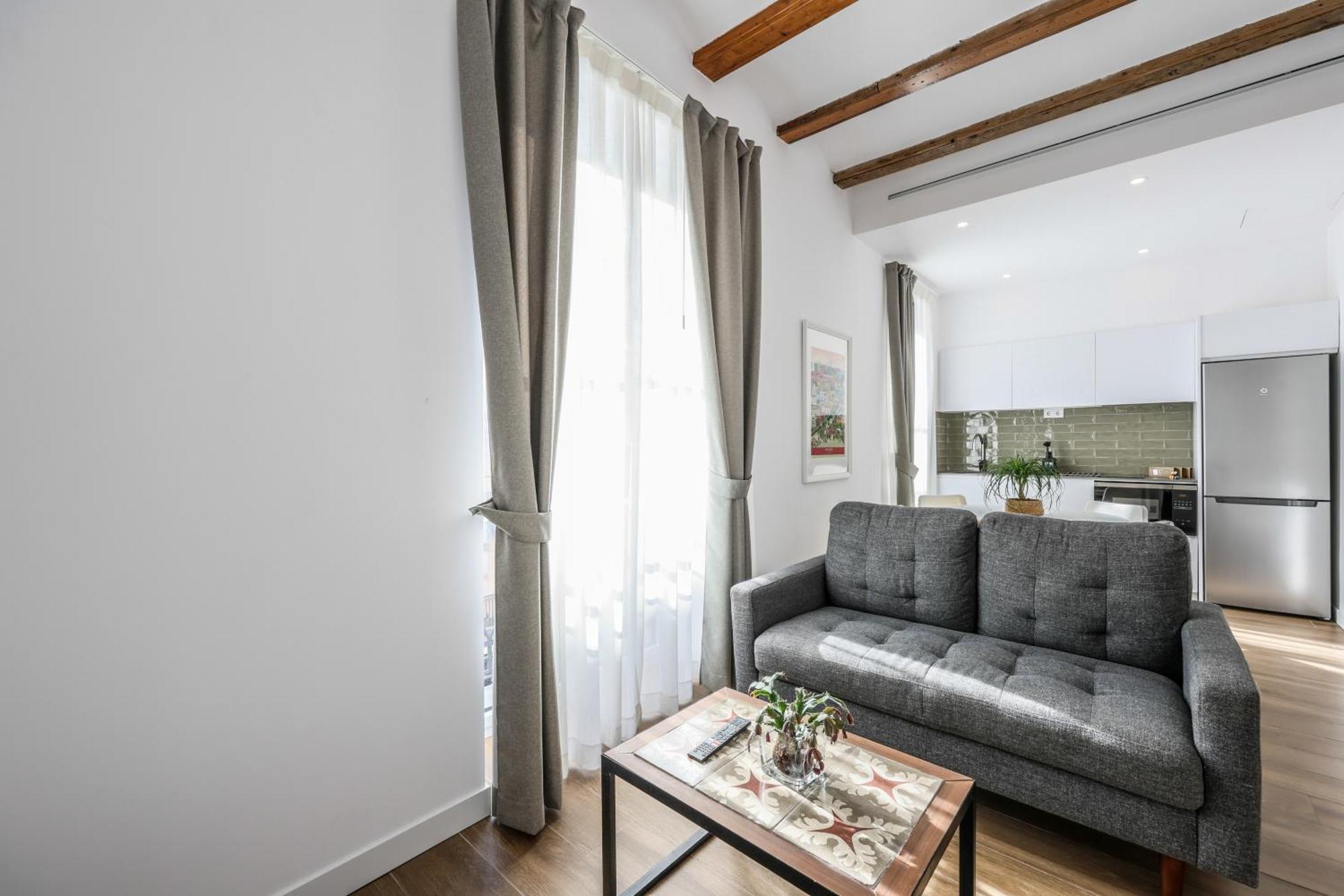 Amazinn Places Evi Apartment *