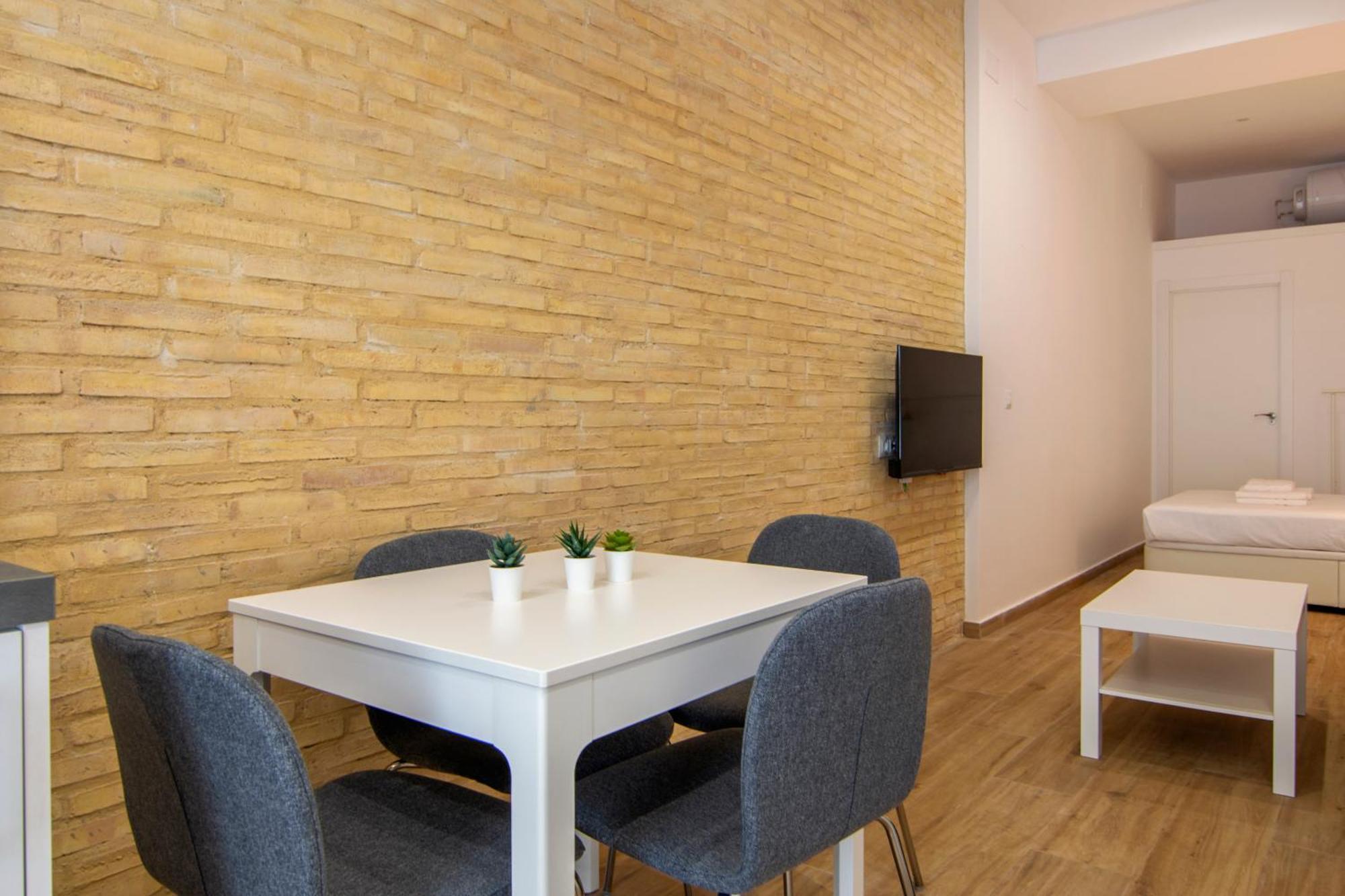 Vlc Host- Fray Pedro Apartamento