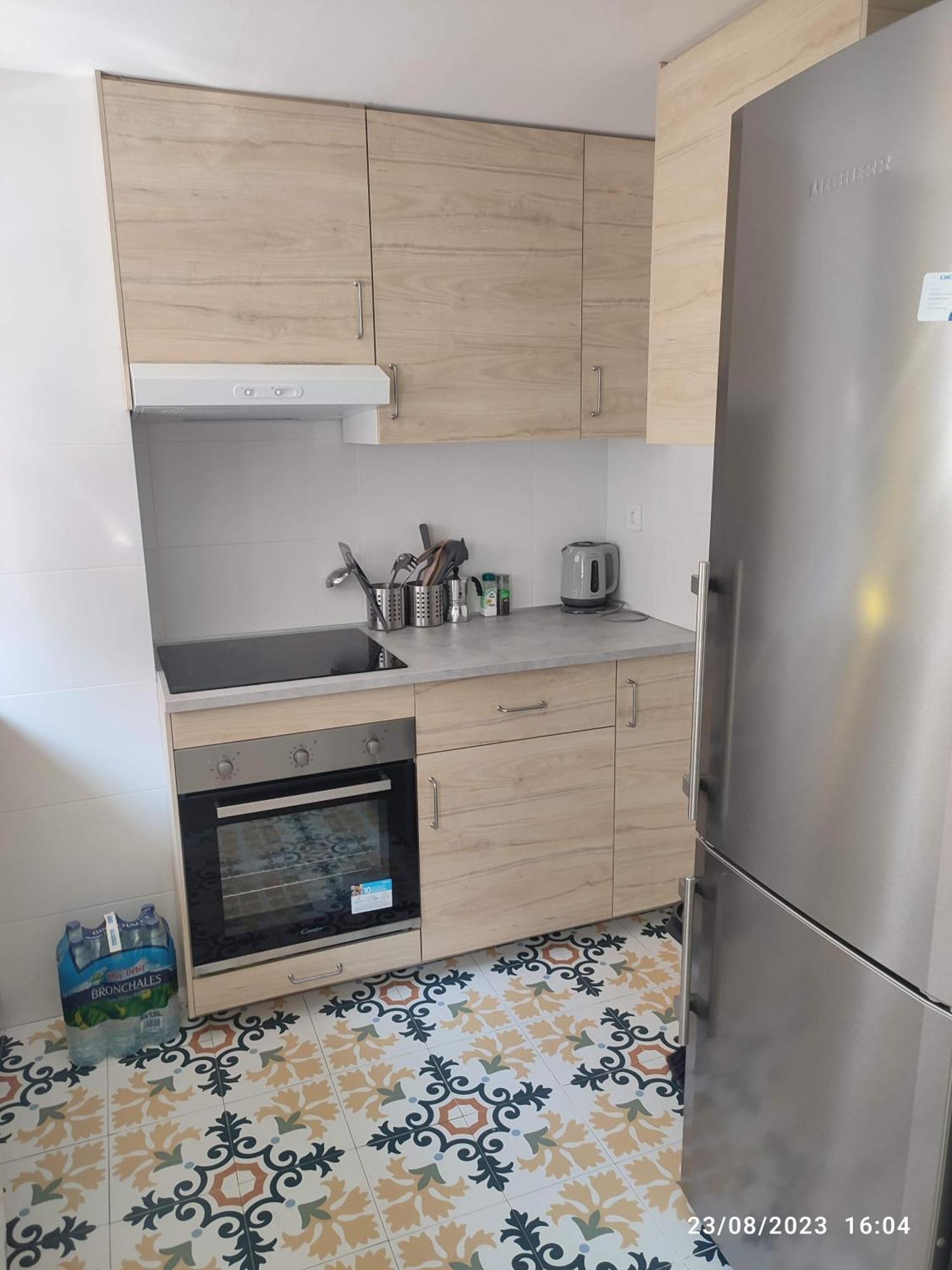 Arts & Sciences - Urban Centric At Bruno Coliving Pensión *
