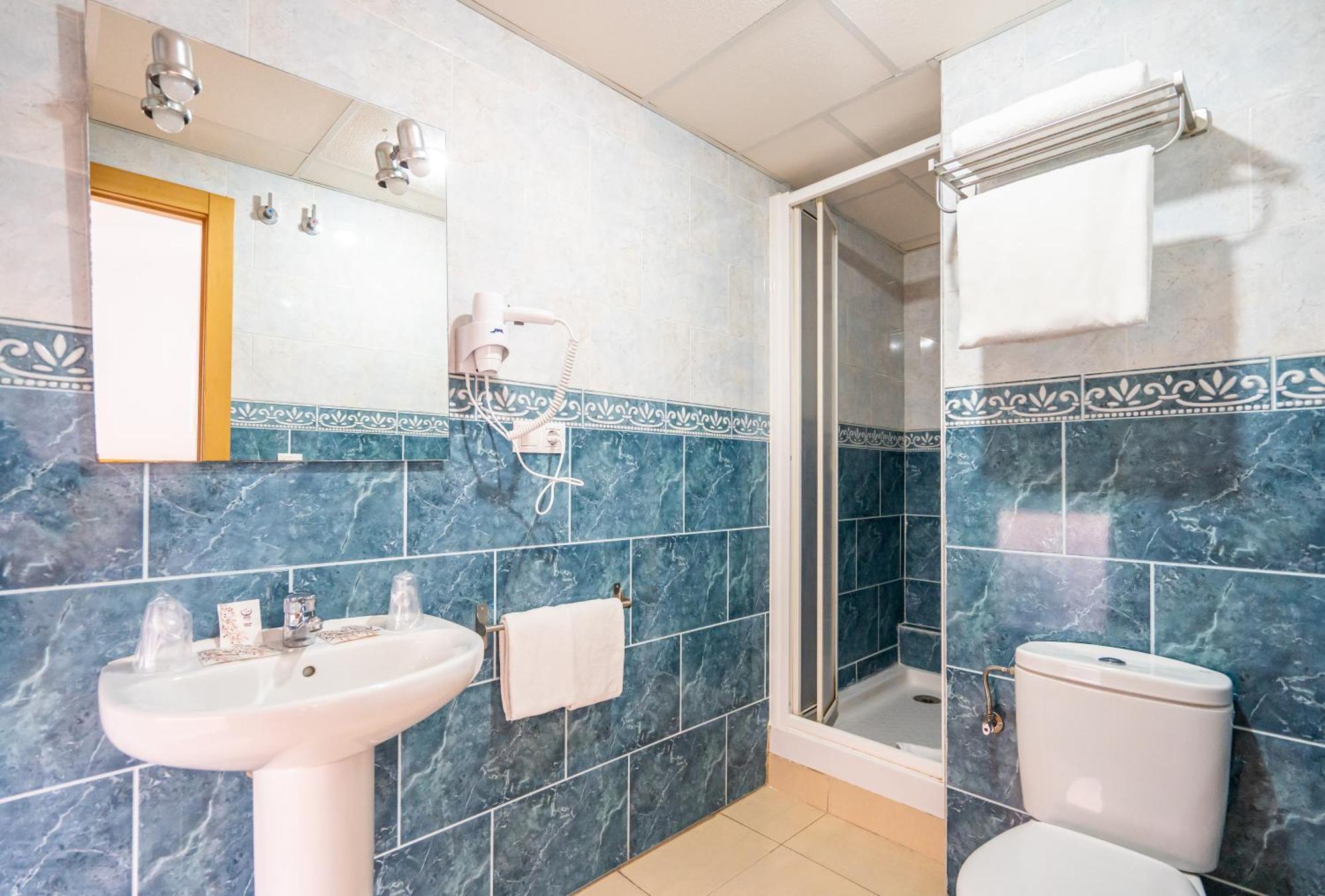 Hostal Rr Feria By Beleret 3*
