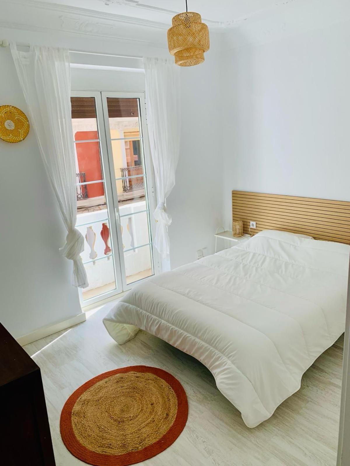 Piso Centrico Con Bonita Terraza Apartamento *