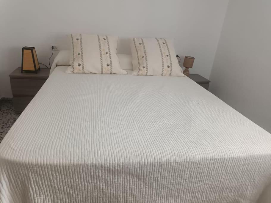 Apartamento Agradable Piso En El Cabanal Cerca De La Playa *