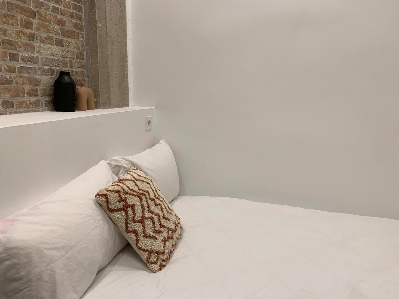Valencia Beach Rooms Valencia