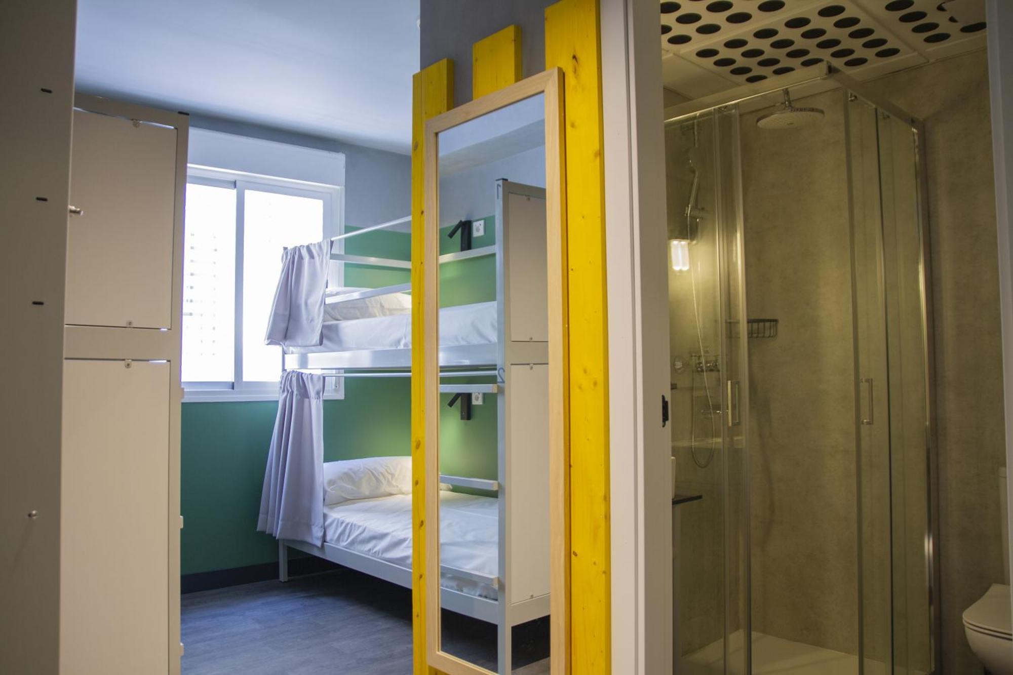 Hostal Center Youth