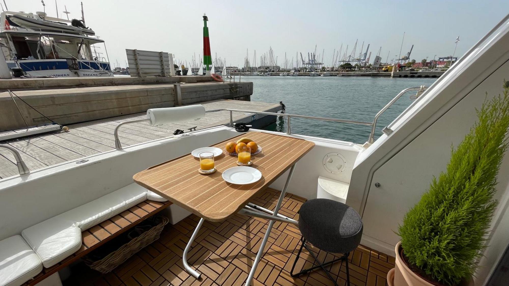 Hotel en barco Barco Playa