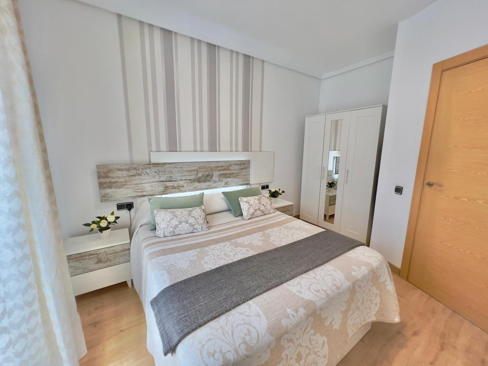 Cozy In Valencia! Wi-fi ! Apartamento