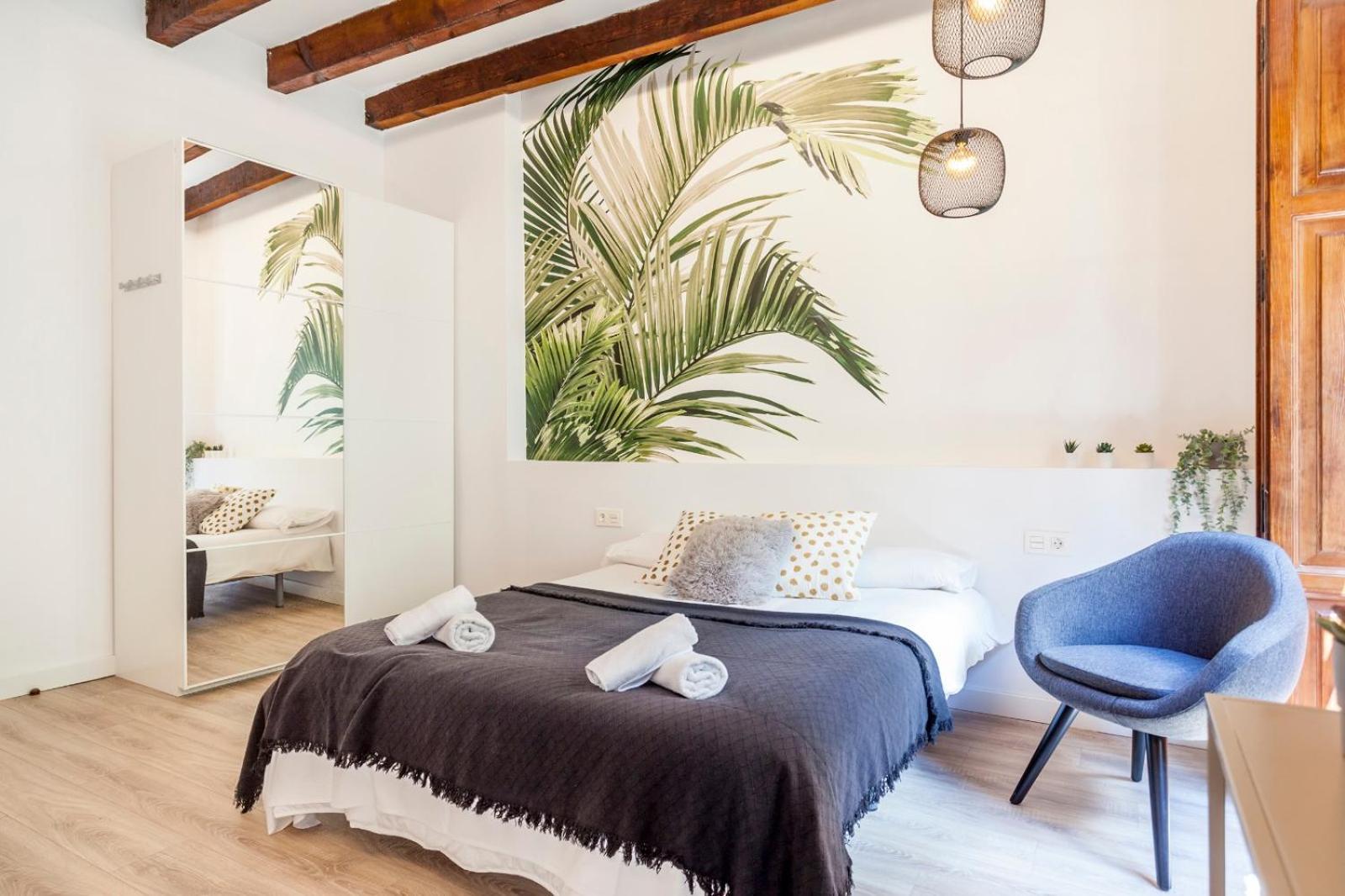 Apartamento Loft De Diseno Junto Al Mercado Con Balconada *