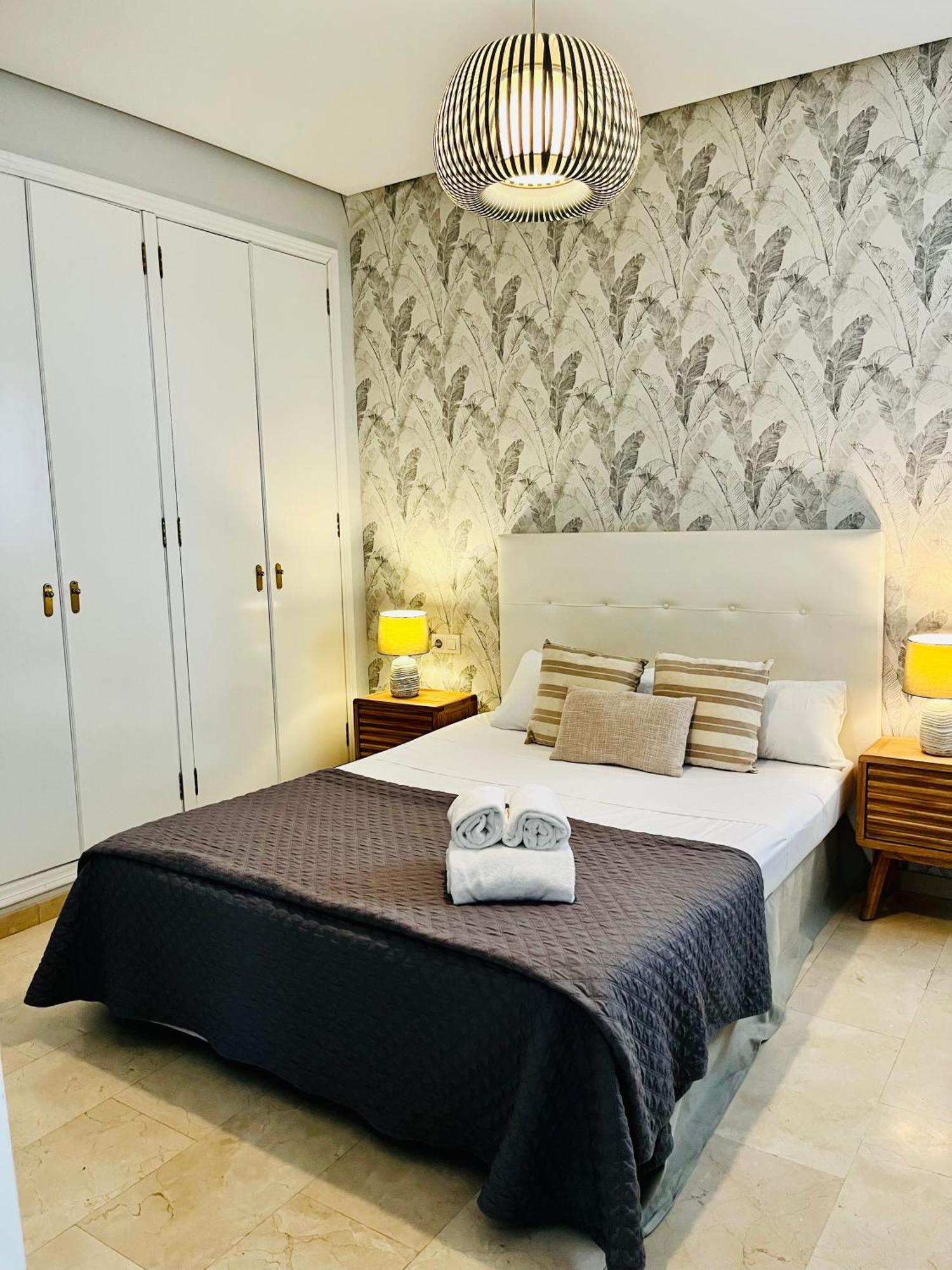Apartamento Travel Habitat ático Calle Comedias *