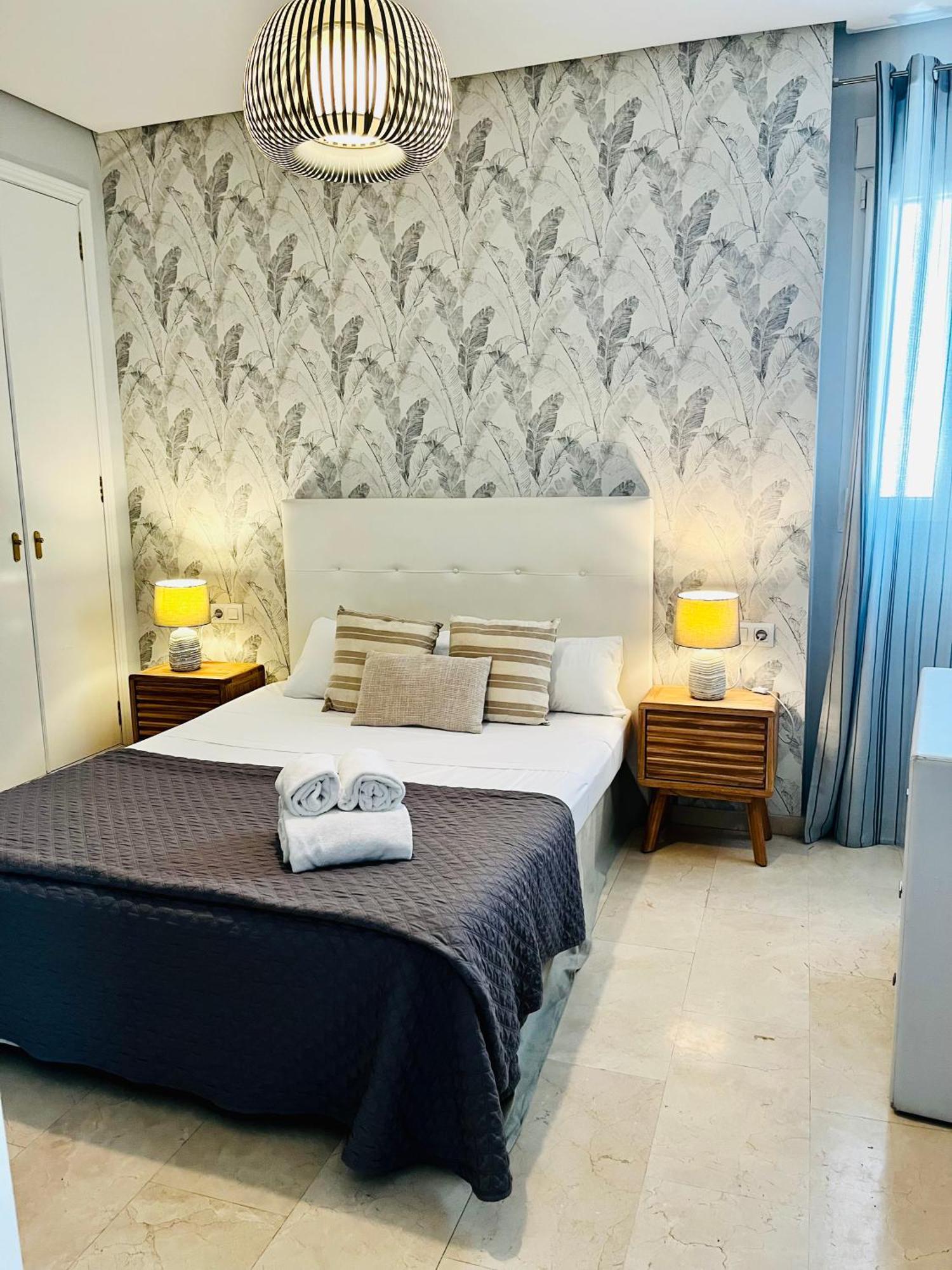 Apartamento Travel Habitat ático Calle Comedias