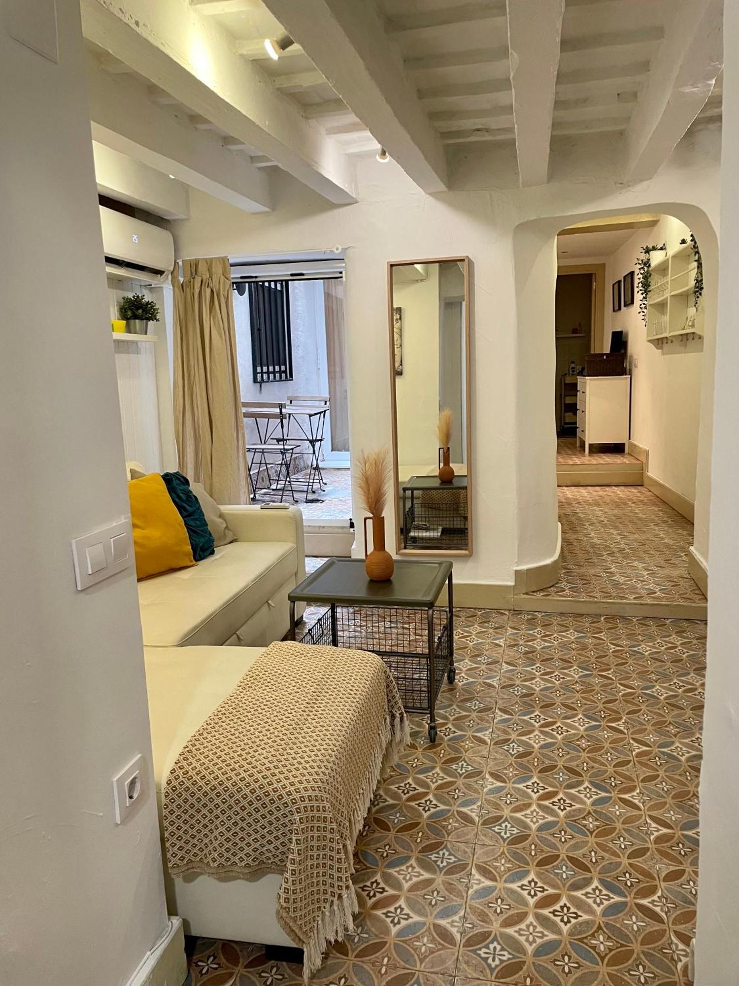 Apartment Lovely Coquette Loft, Heart Of Cuitat Vella El Carmen