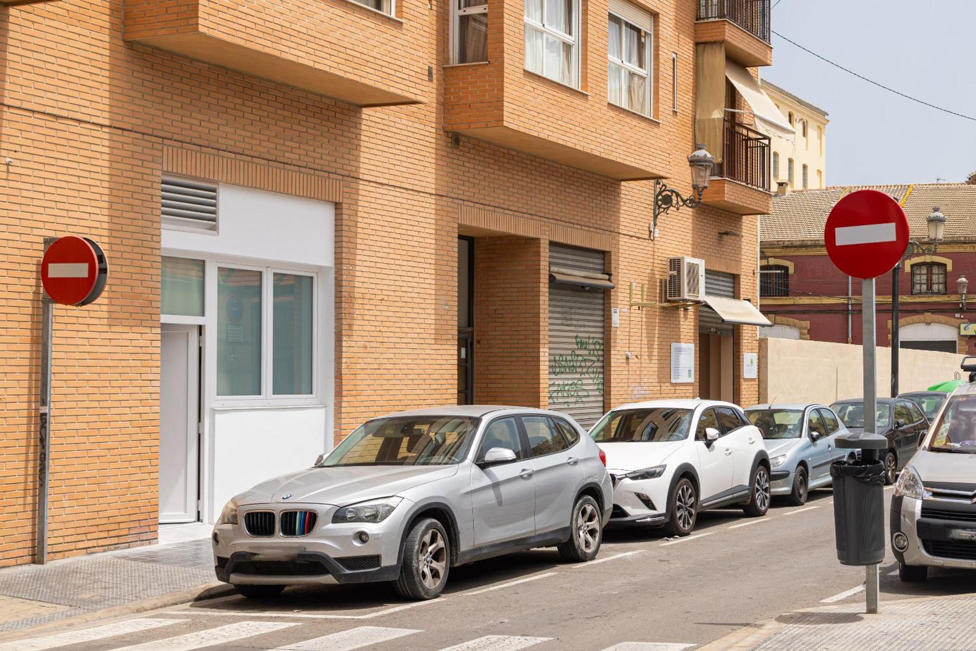 Florit Flats - The Port Avenue Duplex *