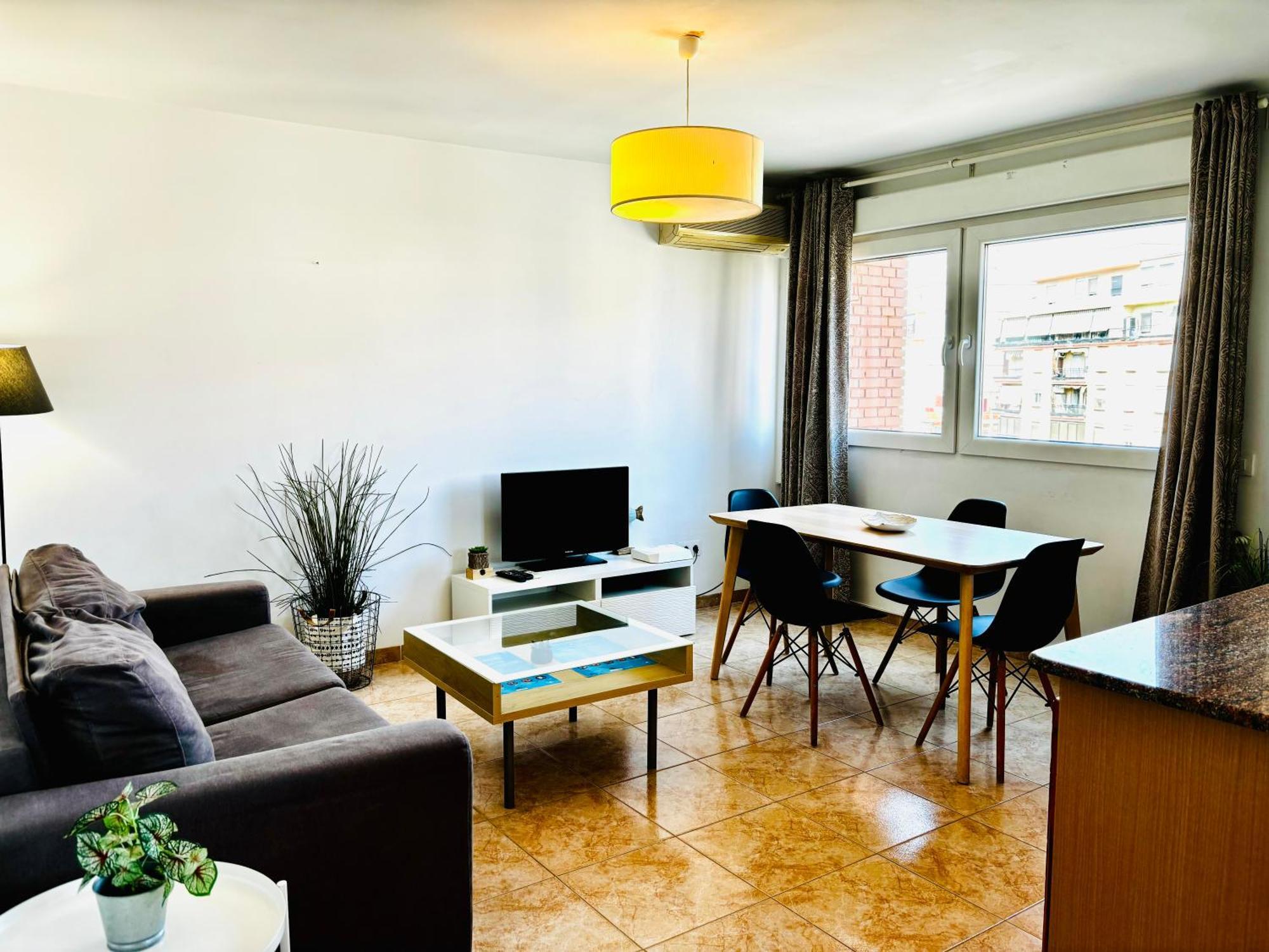 Travel Habitat Jardines De Viveros Apartment