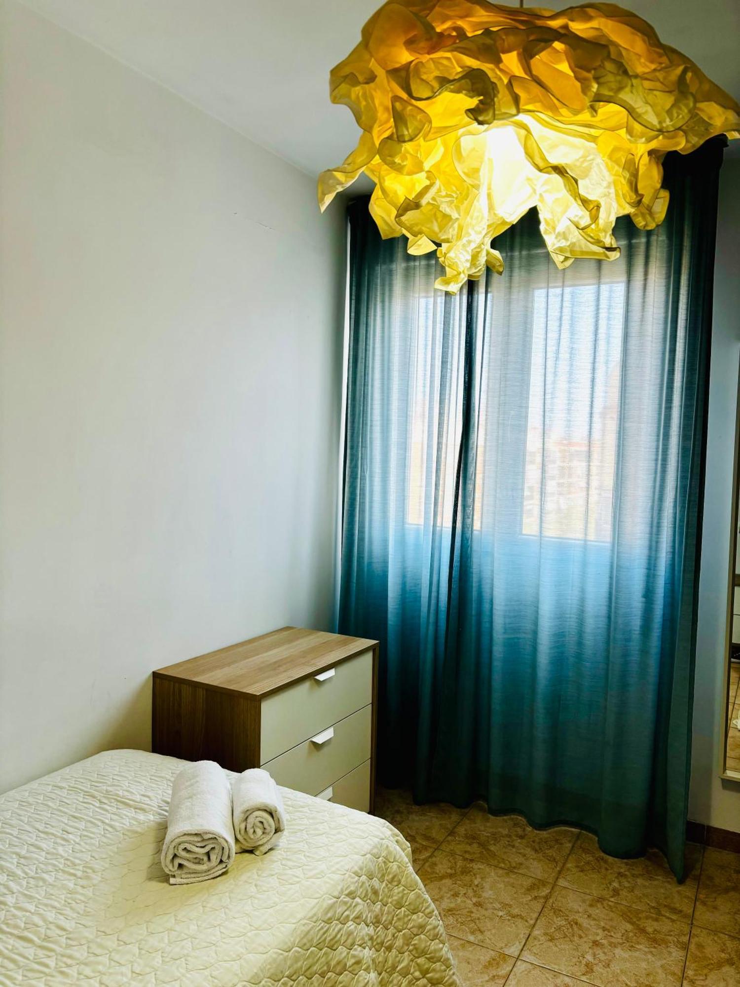 Travel Habitat Jardines De Viveros Apartment Valencia