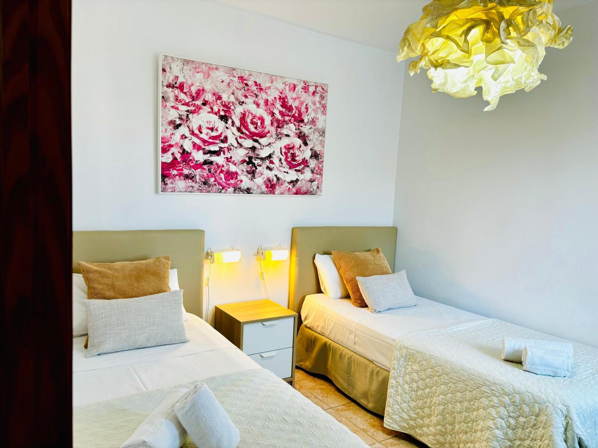 Travel Habitat Jardines De Viveros Apartment