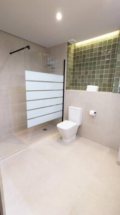 Renovado Estudio Privado En La Playa Apartamento