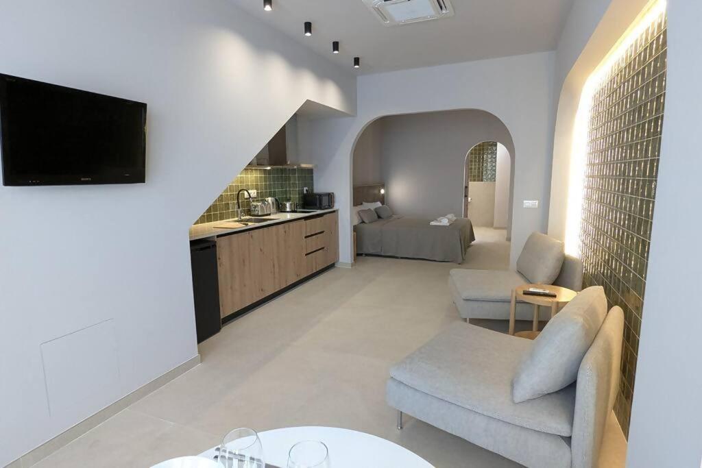 Apartamento Renovado Estudio Privado En La Playa *