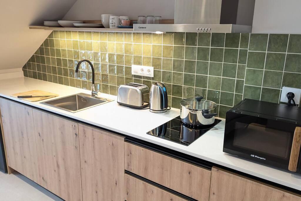Renovado Estudio Privado En La Playa Apartamento