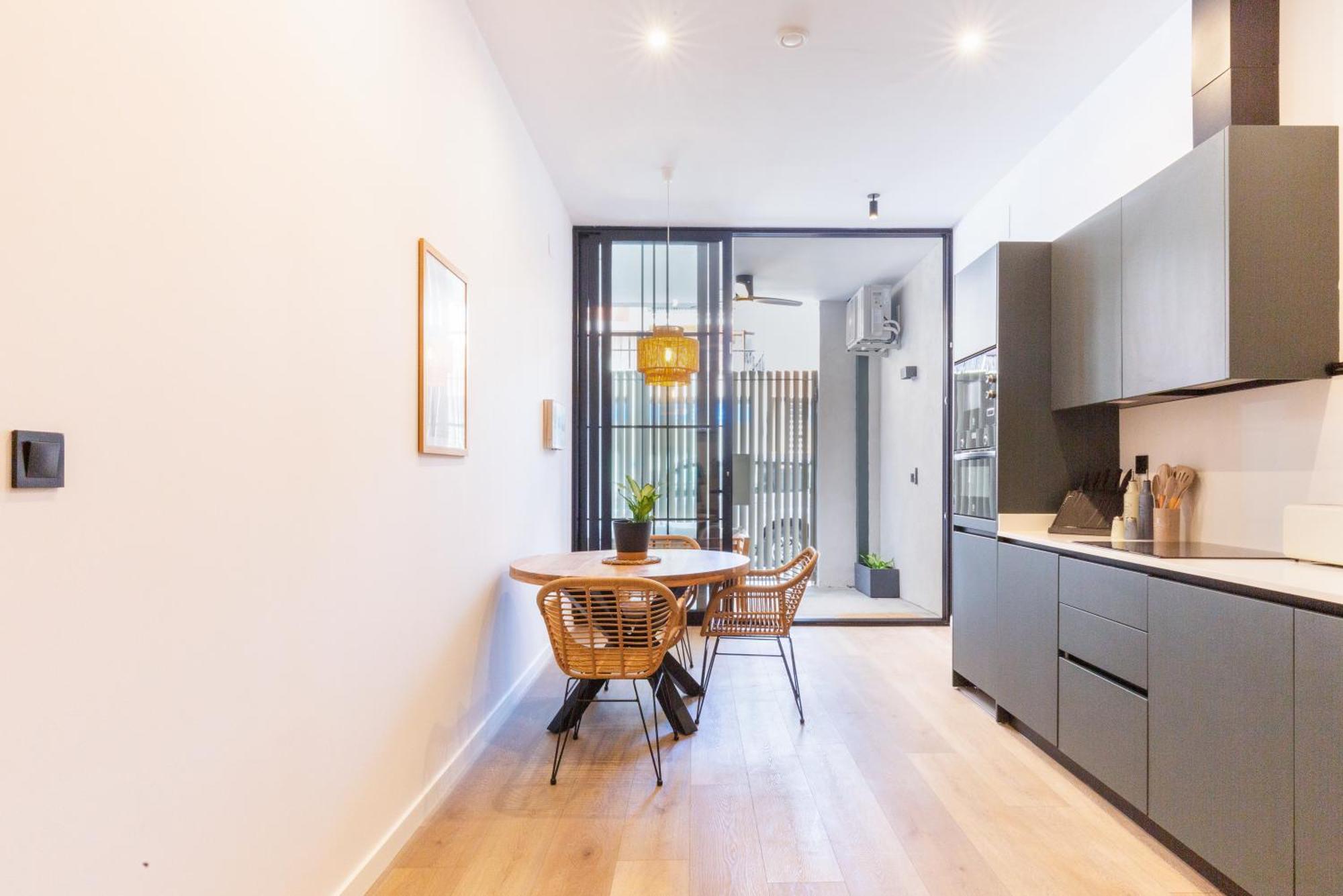 Mestalla Flats By Nomad Host