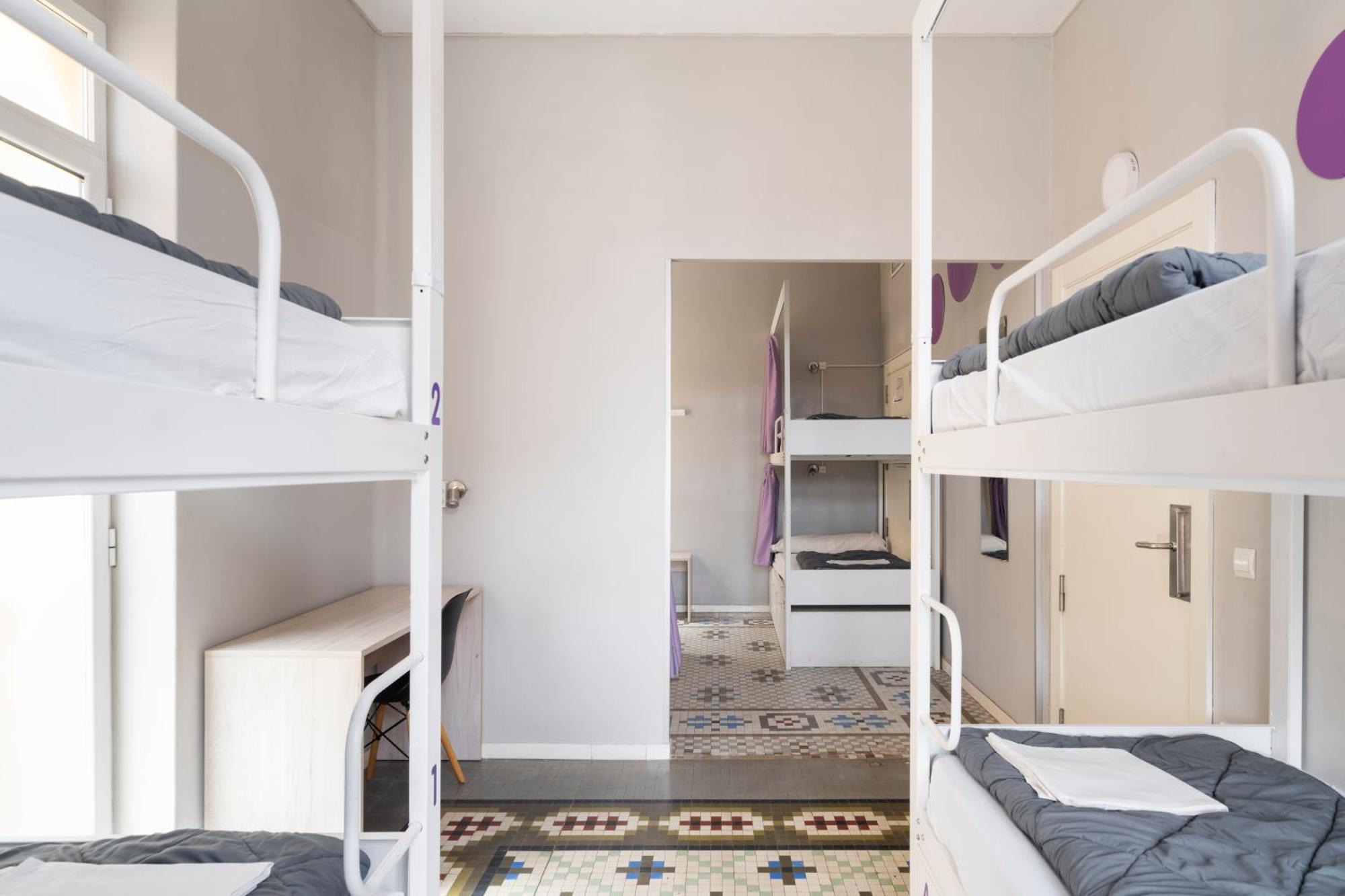 Hostal Purple Nest Valencia