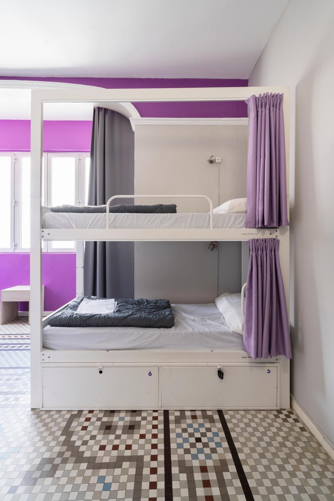 Purple Nest