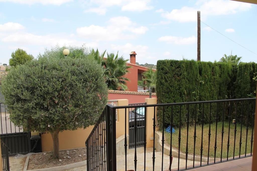 Сasa de vacaciones La Casa Del Olivo En Montserrat - Valencia