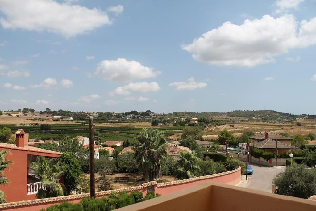 La Casa Del Olivo En Montserrat -