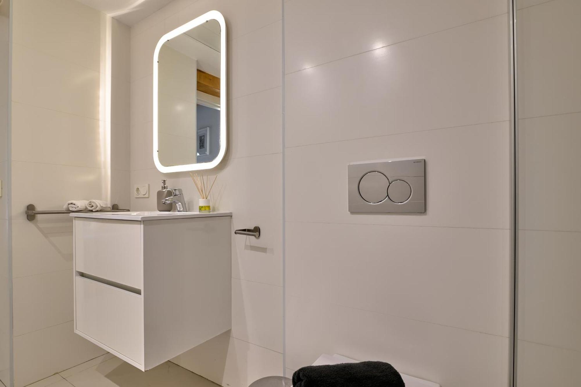 Apartamento De Diseno En La Plaza Del Carmen F1 Valencia