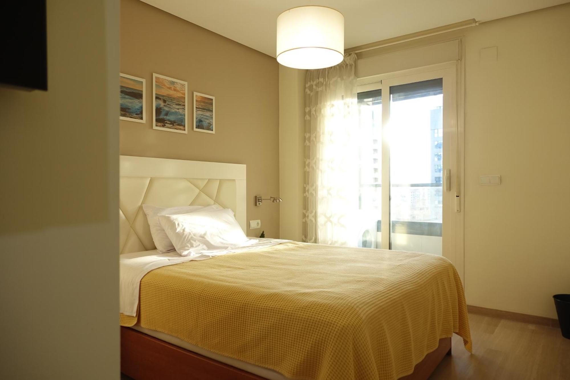 Rooms-shared Flat Habitación en casa particular Valencia