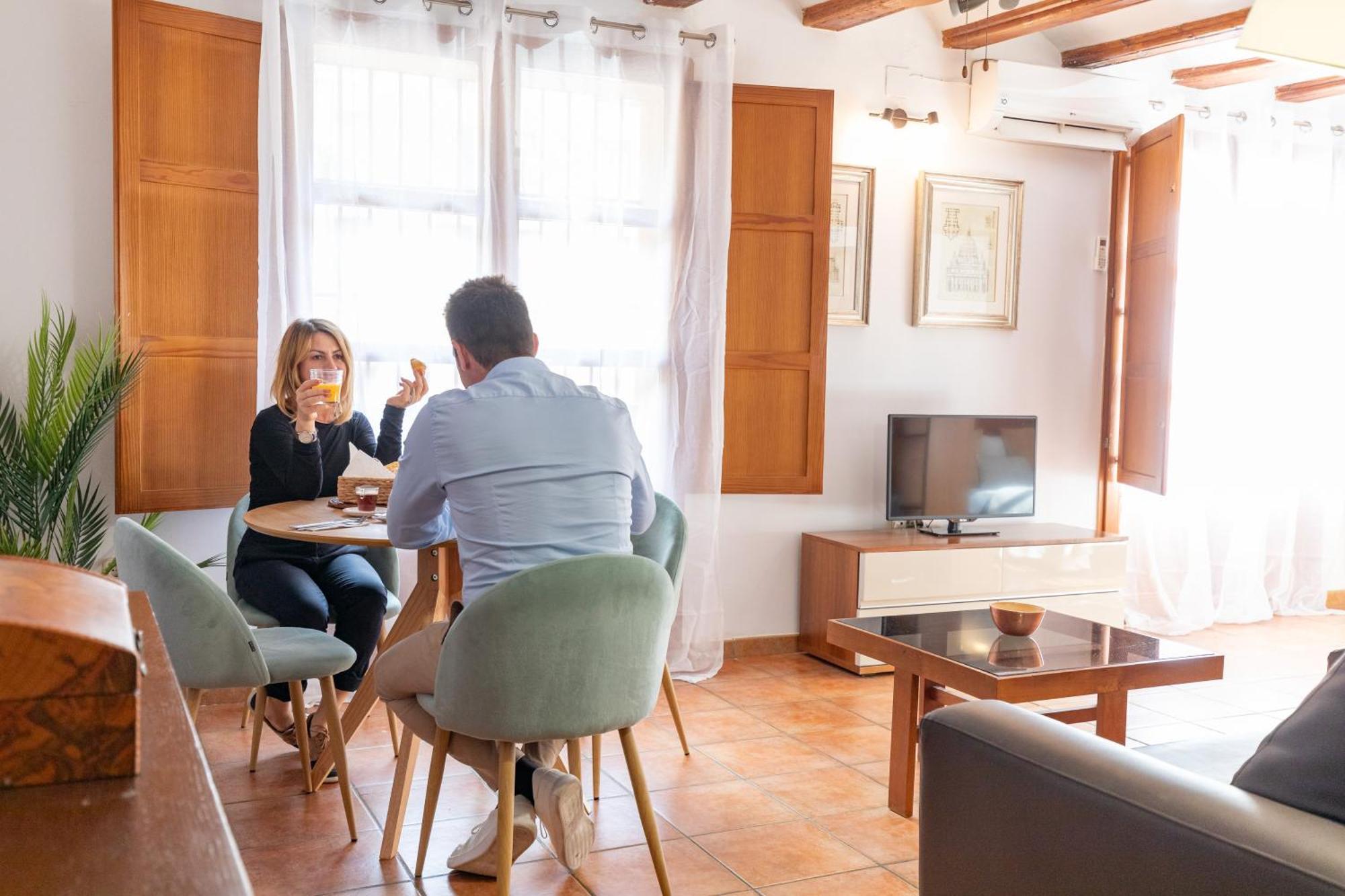 Apartamento Travel Habitat Plaza Del Pilar.