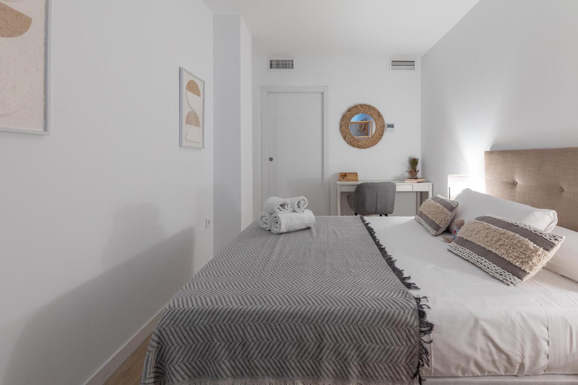 Apartamento Travel Habitat Maritim-serreria Lofts