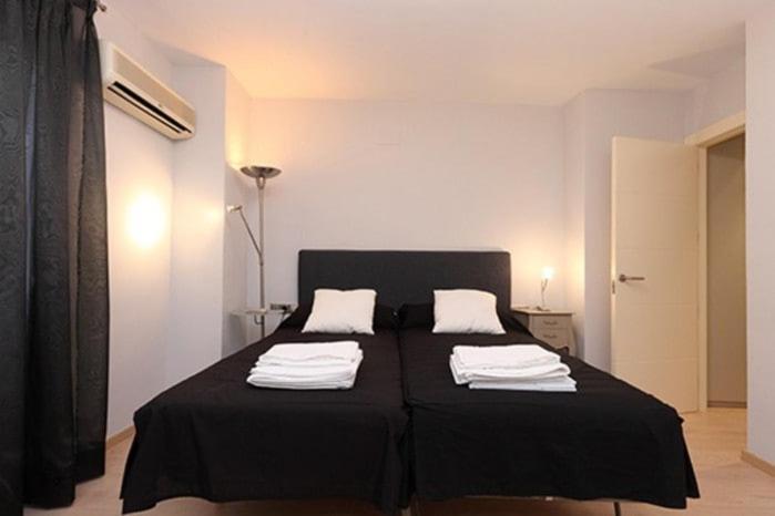 Flatsforyou Plaza Reina Apartment Valencia