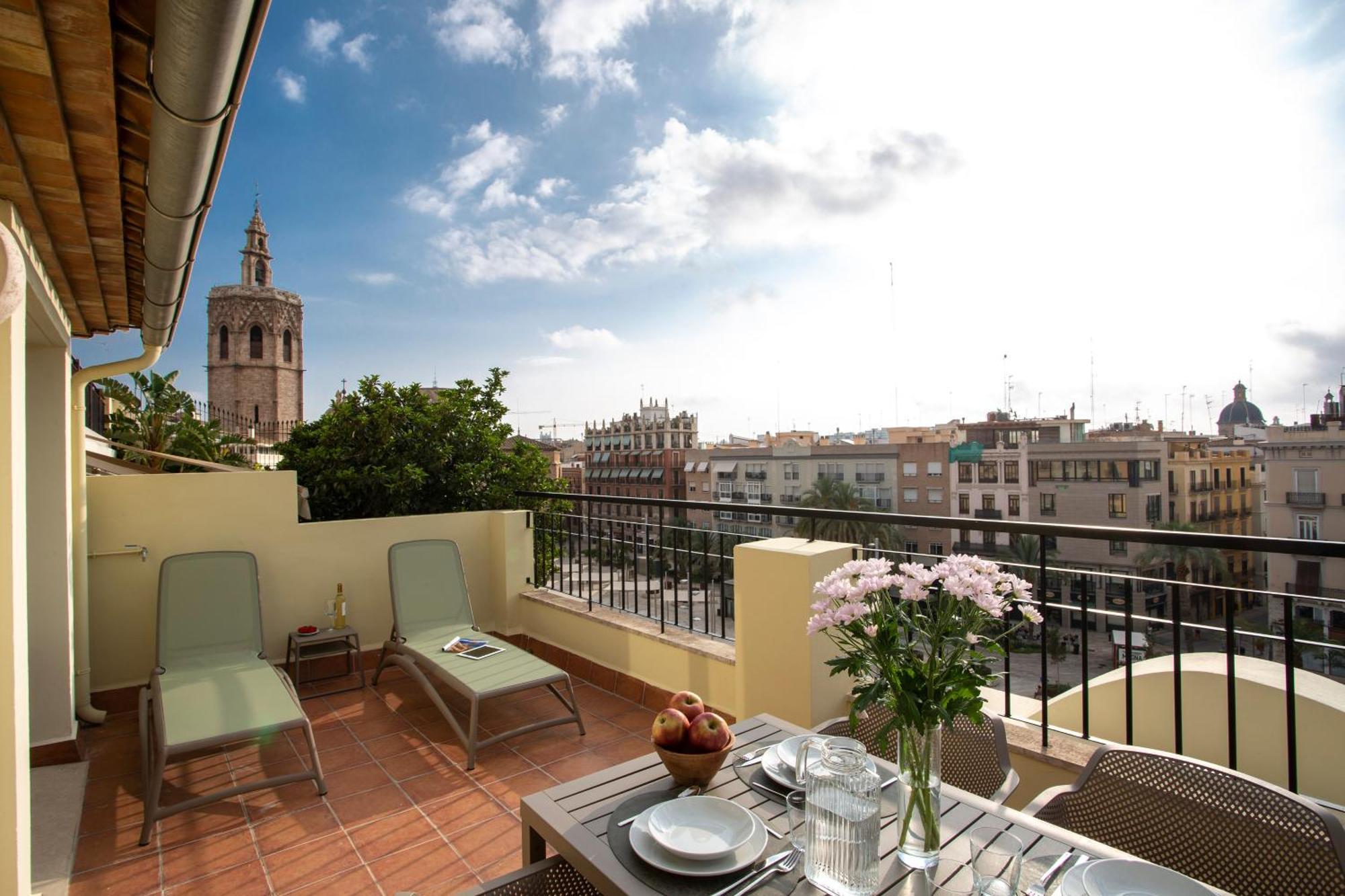Apartment Singularstays Atico Reina Catalina *