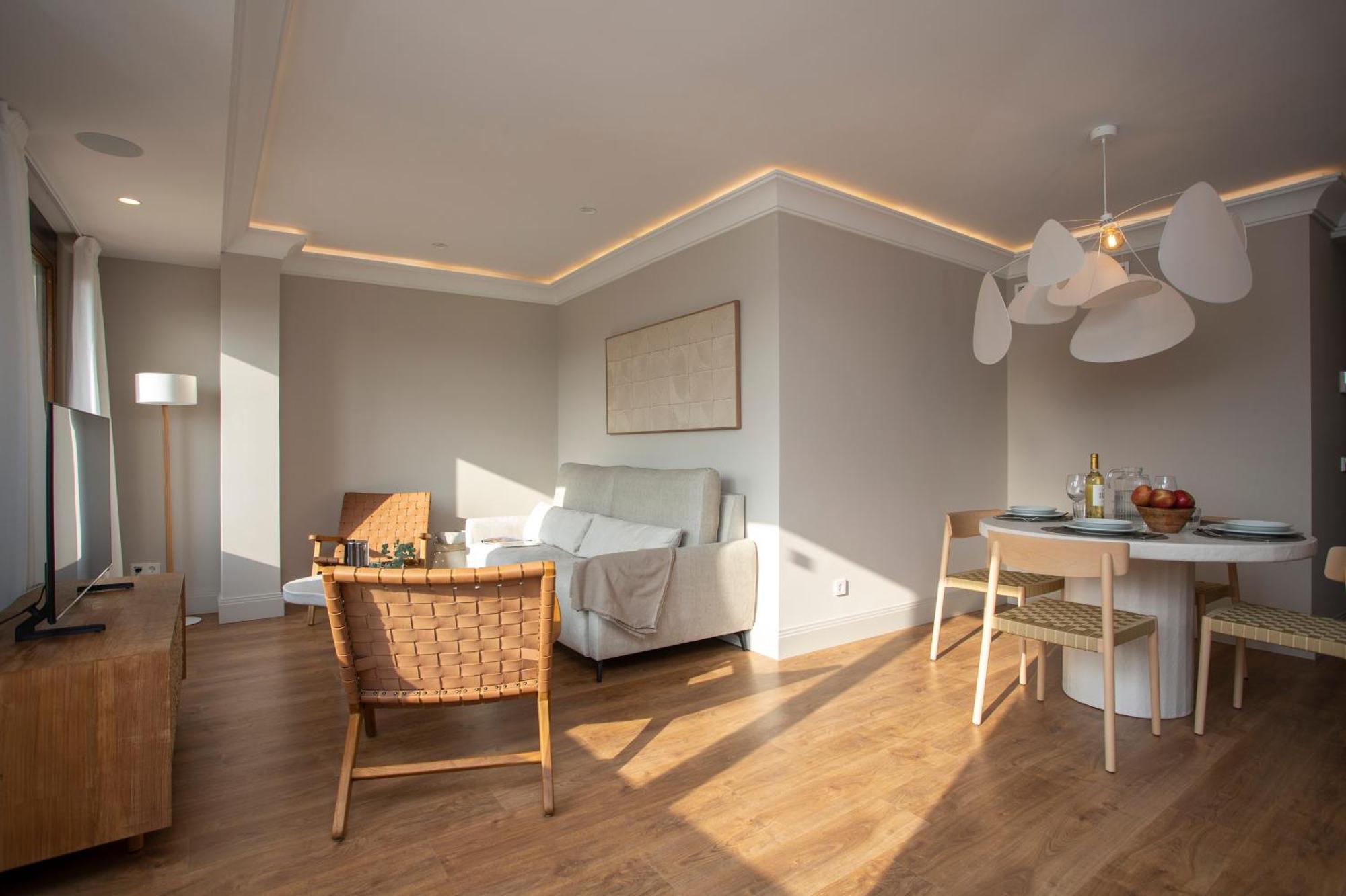 Singularstays Atico Reina Catalina Apartment *