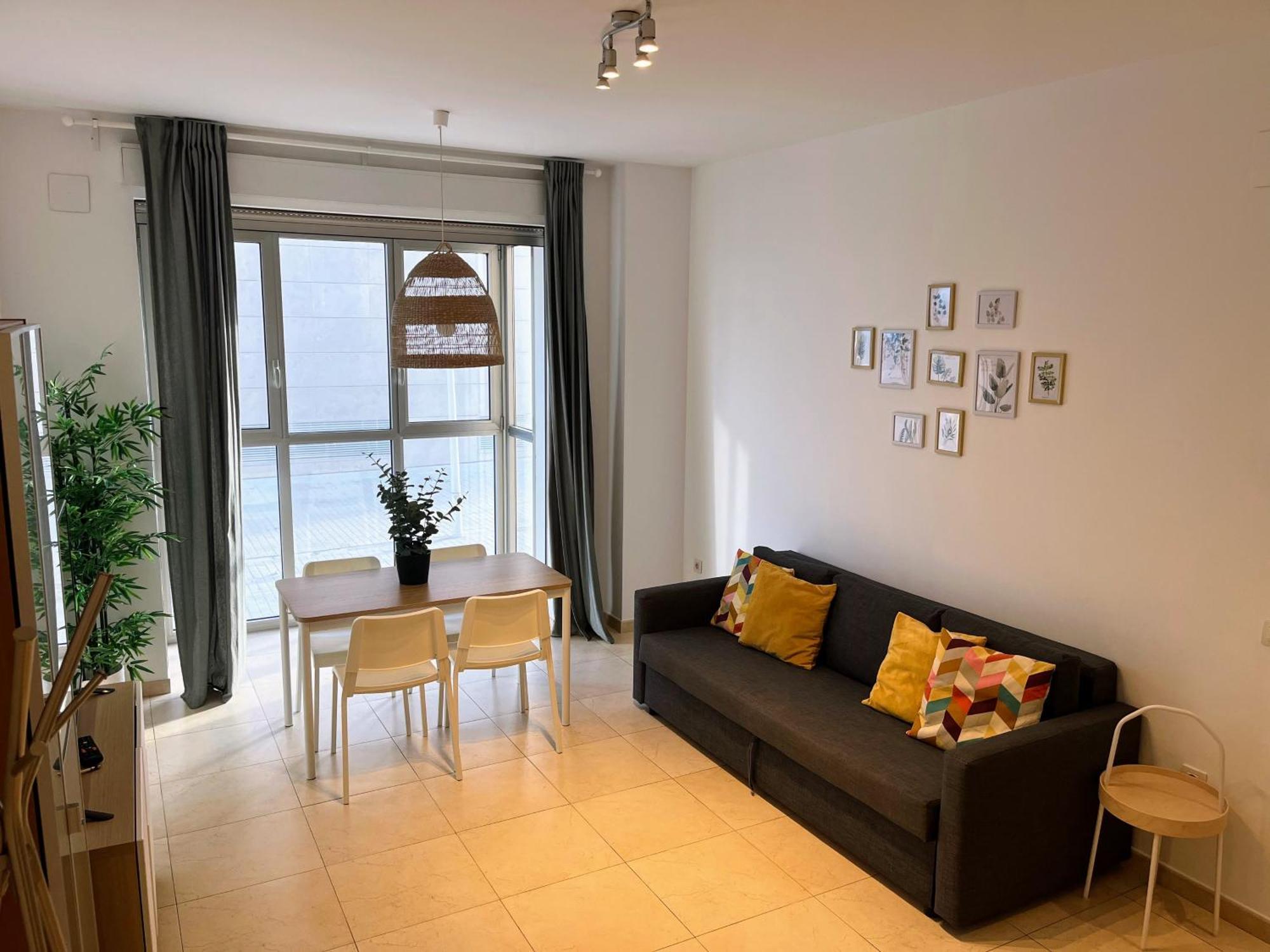Beachfront Living Patacona